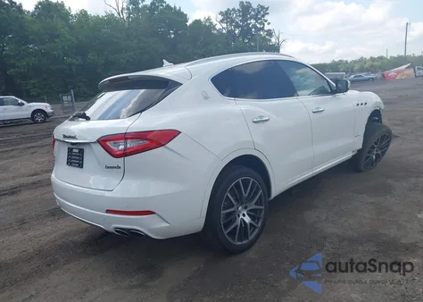 2019 Maserati Levante Granlusso из США, поврежденный, VIN ZN661XUL5KX319844